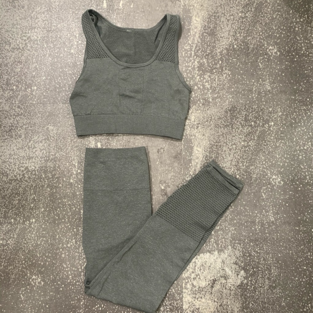 Fabeltics Outfit